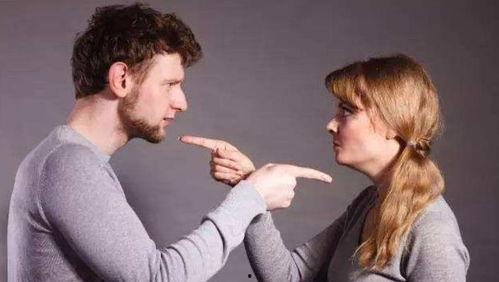 隐婚老公是富豪（隐婚对象是大佬）,低调富豪与神秘大佬的甜蜜秘恋